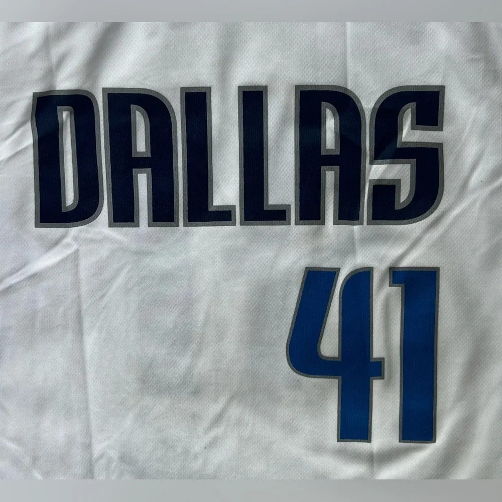 Dirk Nowitzki Dallas Mavericks New (NWT) Adidas Basketball Jersey